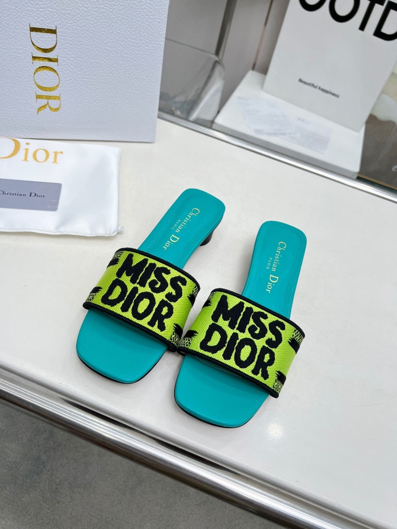 ch**an D*or slippers